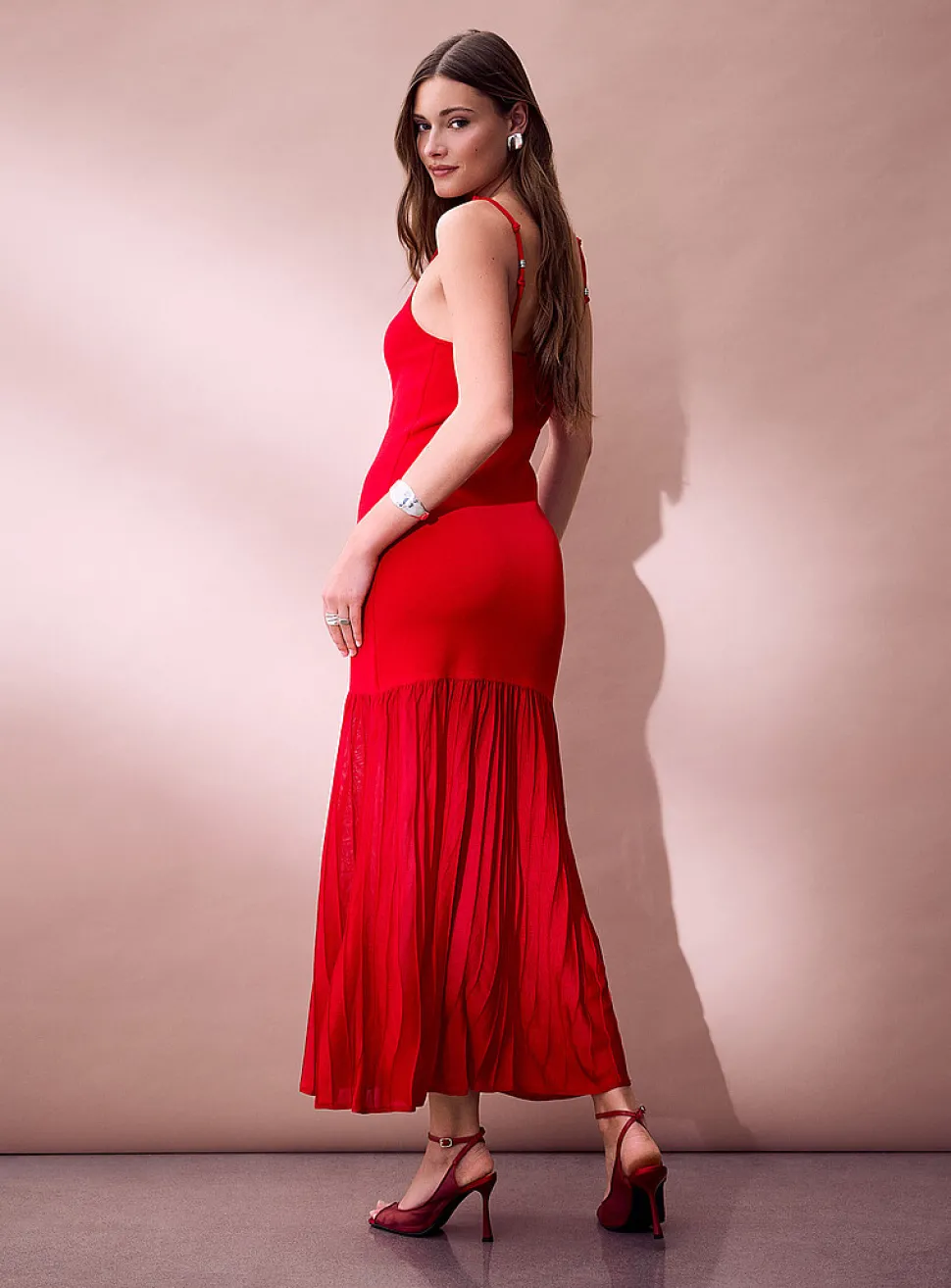Knotted strap maxi dress