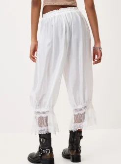 Lace ankle bloomer pant