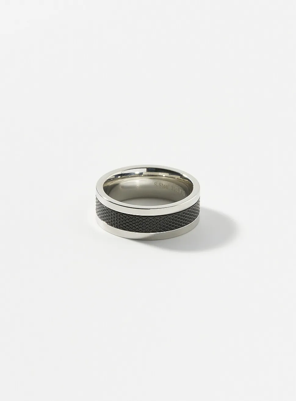 Large black stone textured ring