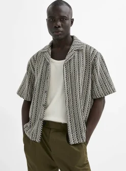 Lattice crochet-knit shirt