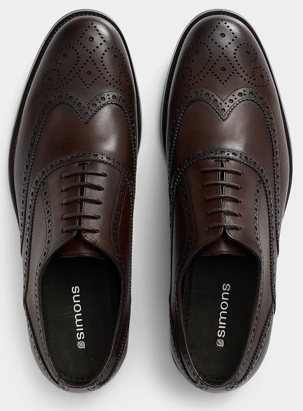 Leather brogue shoe