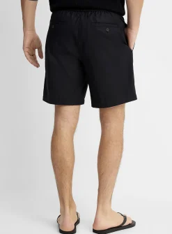 Lightweight weave Bermudas
