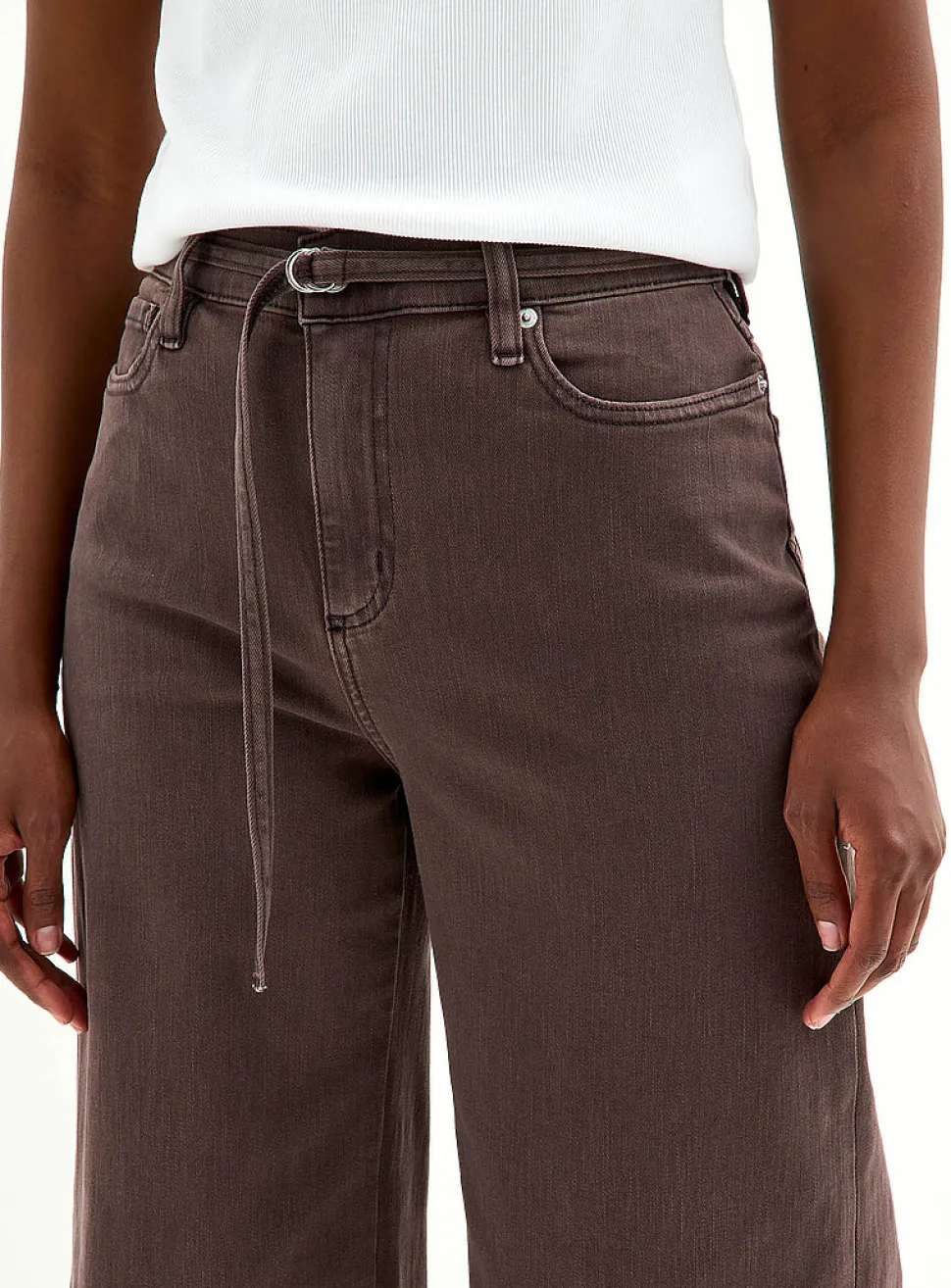 Lily Short cropped coloured jean