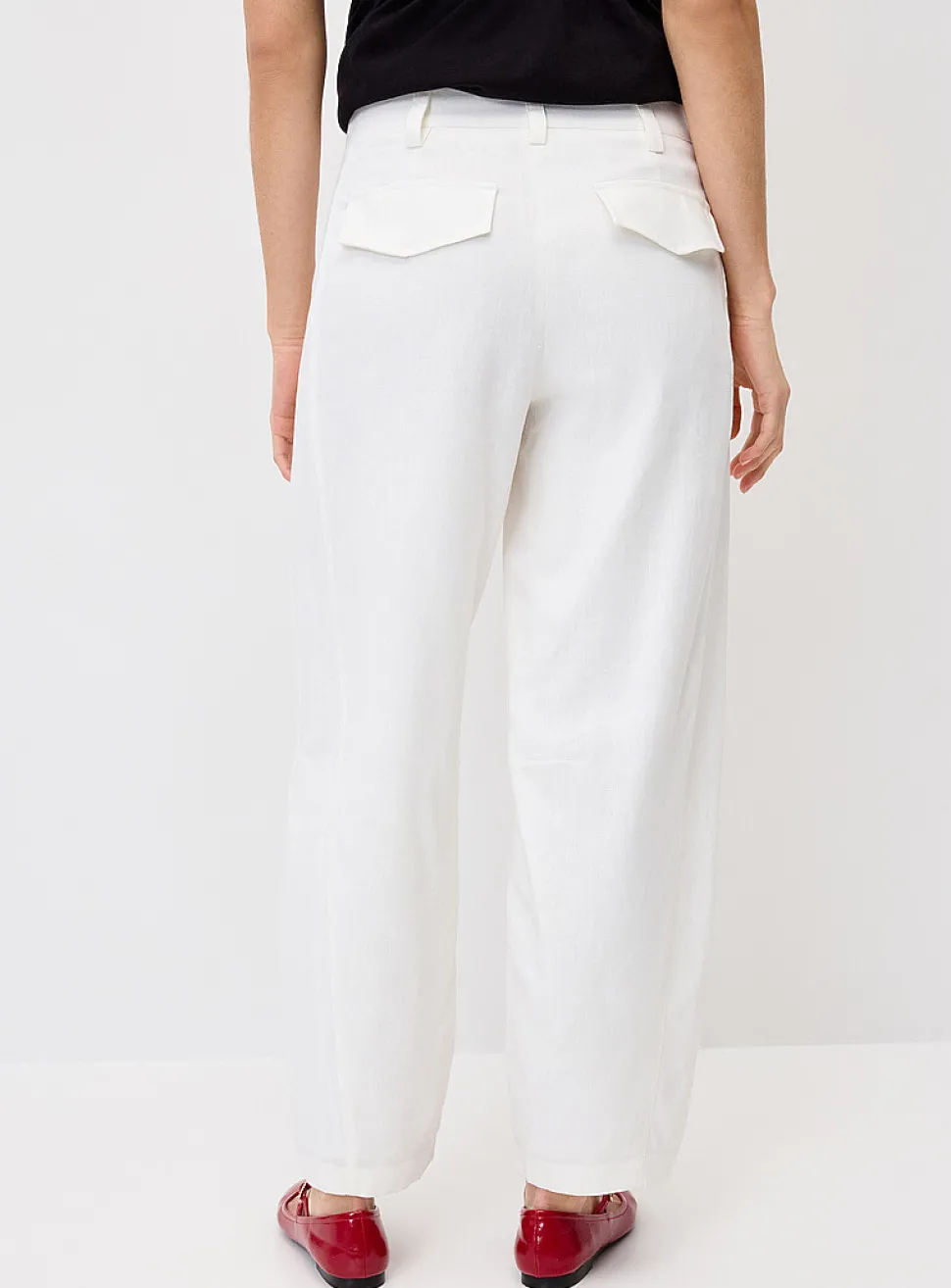 Linen-blend barrel-leg dress pant