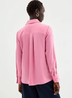 Loose fluid satin shirt