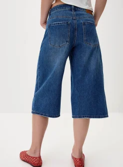 Loose low-rise jort