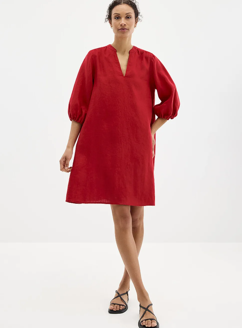 Loose pure linen 3/4-sleeve dress