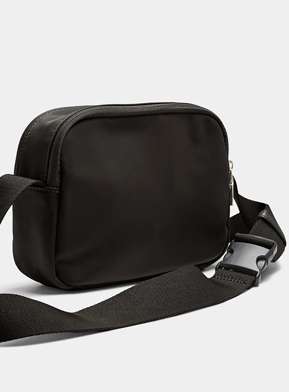 Luxurious fabric camera bag