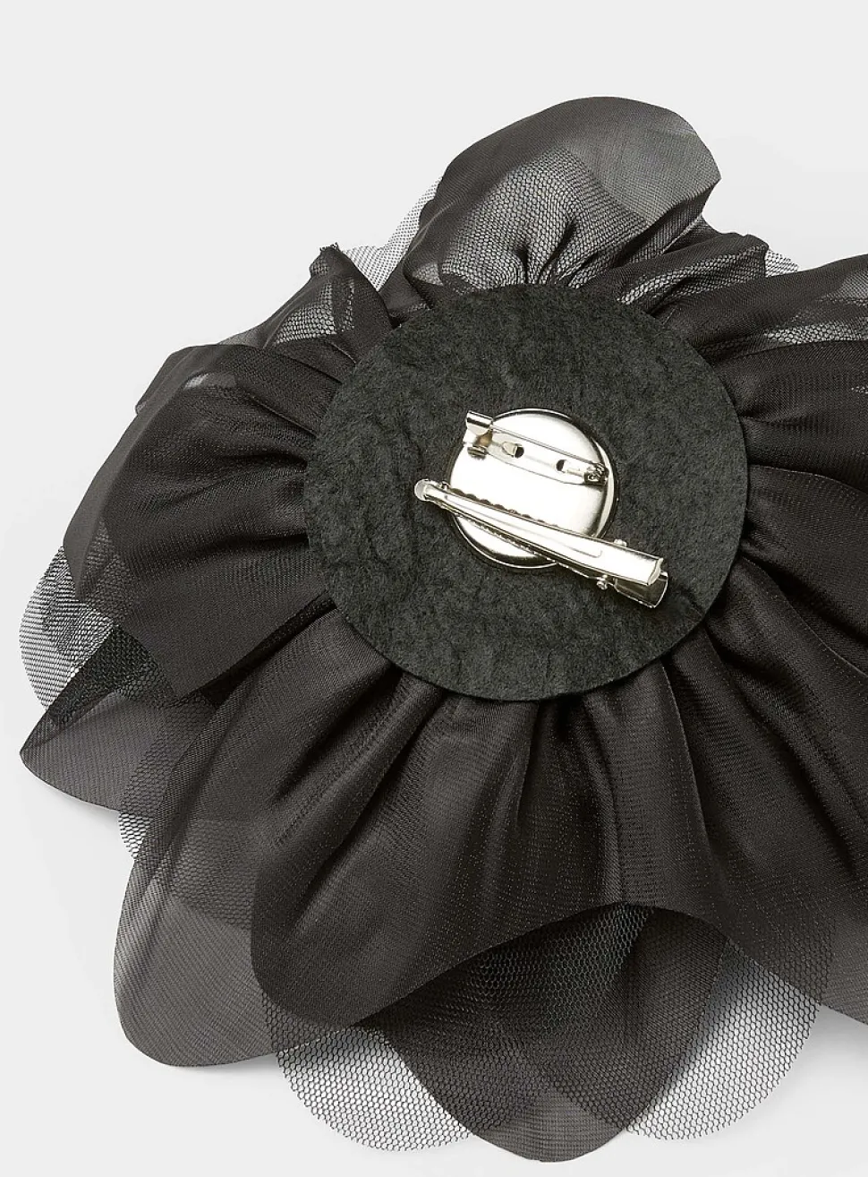 Mesh oversized flower clip