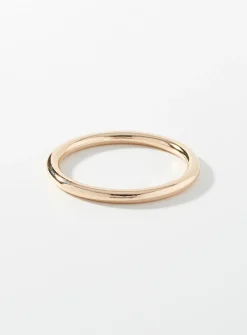 Metallic bangle