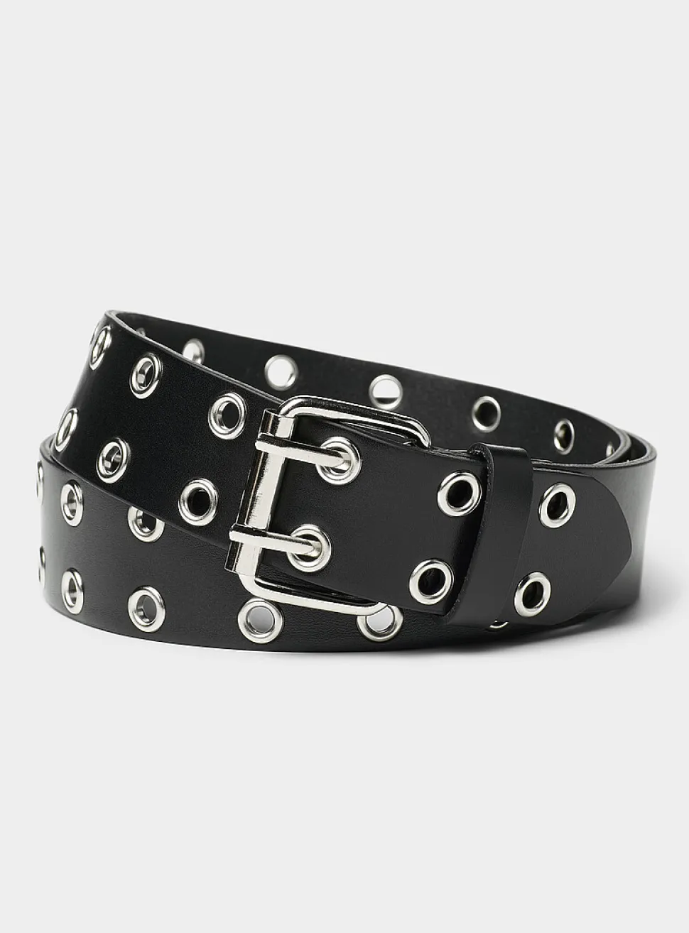 Metallic grommet leather belt