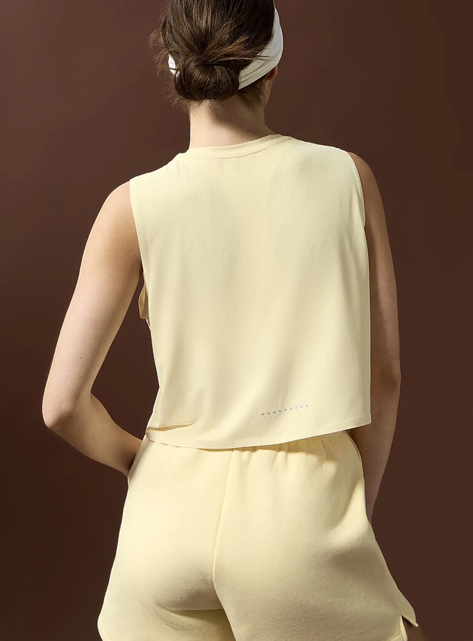 Micro-perforated cropped cami
