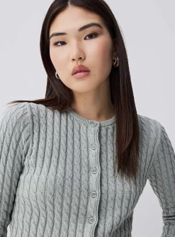 Mini-cable cropped cardigan