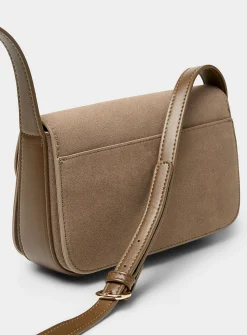 Minimalist crossbody bag