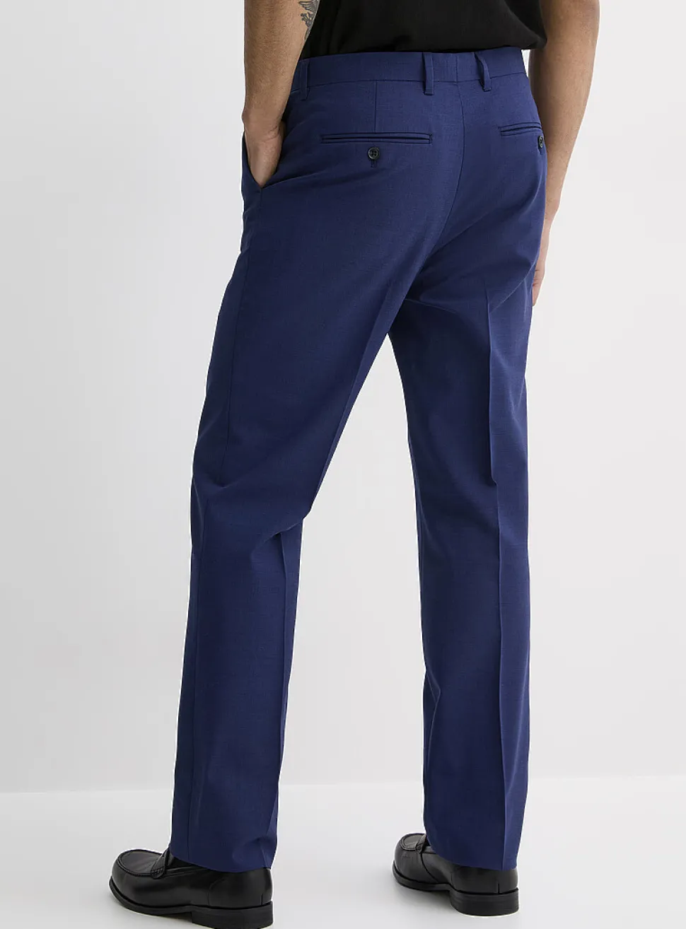 Minimalist wool-blend pant