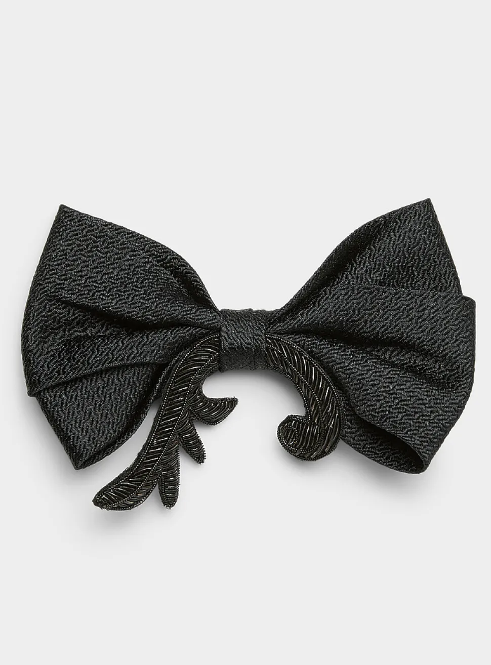 Monochrome spiral bow tie