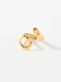 Openwork open ring