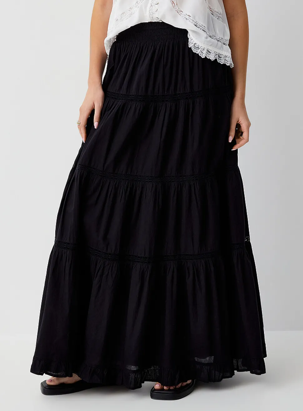 Openwork strips maxi tiered skirt