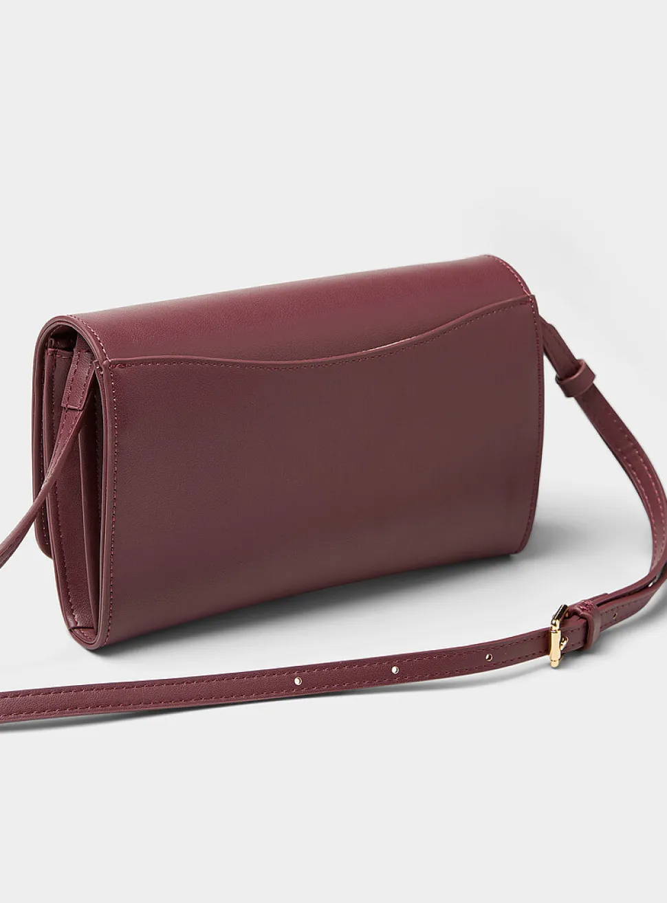 Organized minimalist clutch