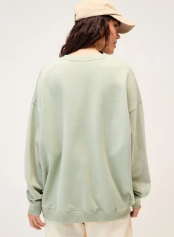 Oversized destination fleece sweatshirt