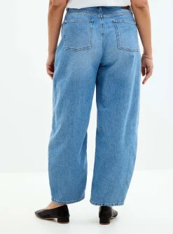 Pale indigo stretch jean