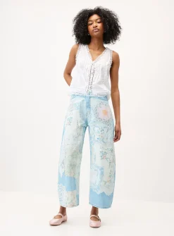 Patchwork print barrel-leg jean