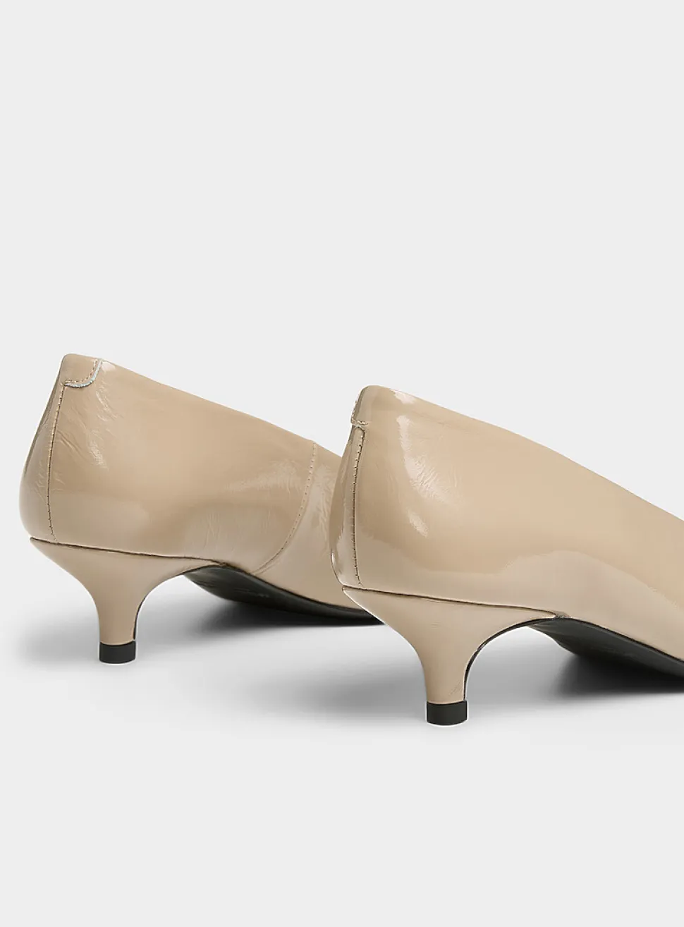 Patent leather kitten heel pumps