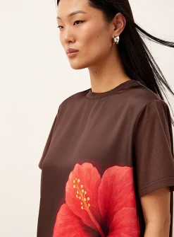 Patterned dual-material satiny T-shirt