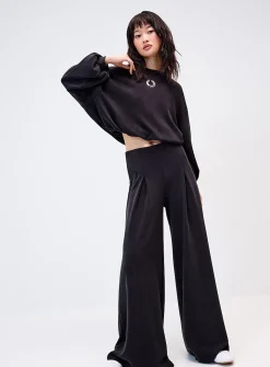 Peach-skin wide-leg pant