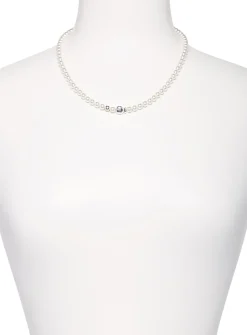 Pearls and fish necklace