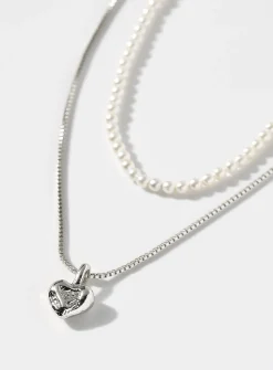 Pearly bead and heart chains