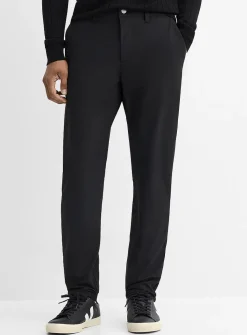 Performance chinos