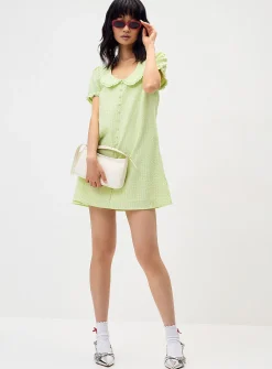 Peter Pan collar seersucker dress
