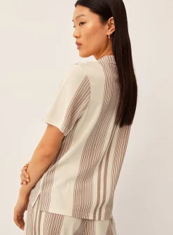 Piqué knit notched collar boxy-fit blouse