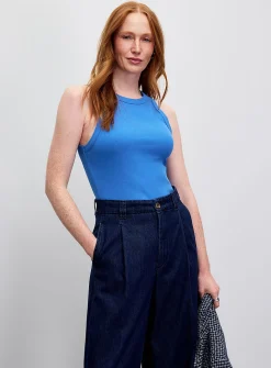 Plain ribbed fitted cami