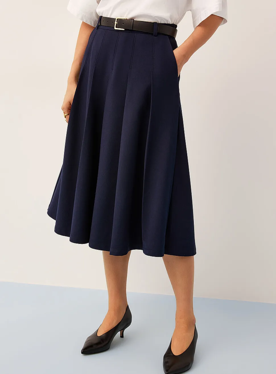 Pleated belted flared skirt