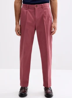 Pleated chinos