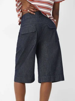 Pleated lightweight denim Bermuda short