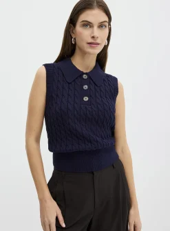 Polo collar cable-knit sweater vest