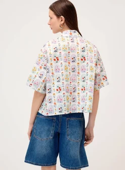 Pop print cropped shirt