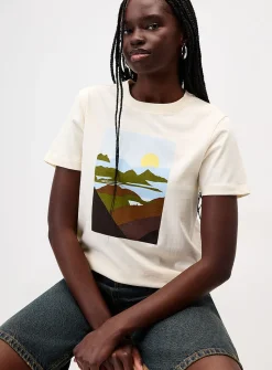 Printed tee