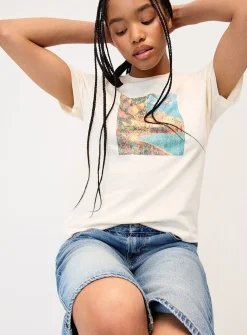 Printed tee