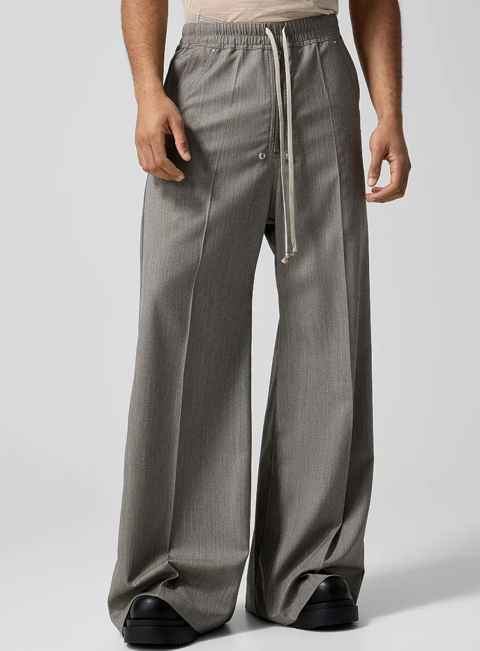 Pure wool wide-leg pant