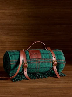 100% responsible 1840 wool throw