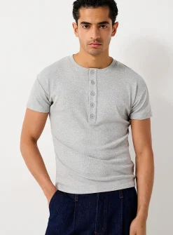 Ribbed Henley T-shirt