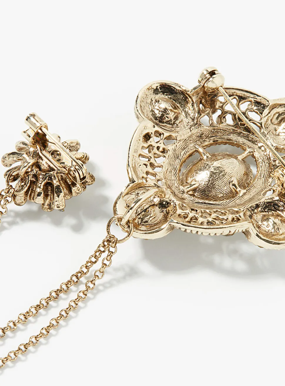 Rounded gemstone double brooch