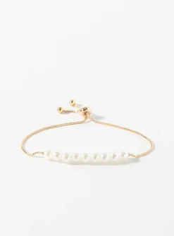 Row of pearls bracelet
