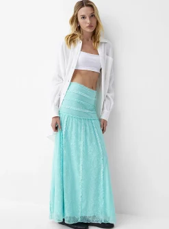 Ruffled stretch lace maxi skirt