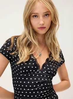 Satiny lace polkadot T-shirt