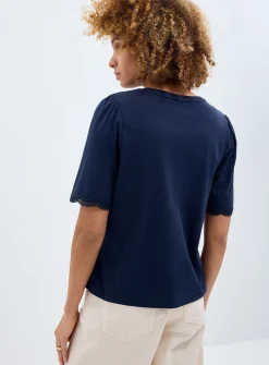 Scalloped puff sleeves relaxed T-shirt
